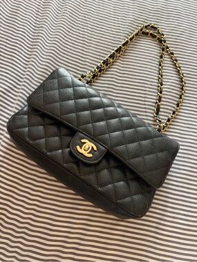CHANEL Black Quilted Leather Shoulder Bag with Gold Hardware